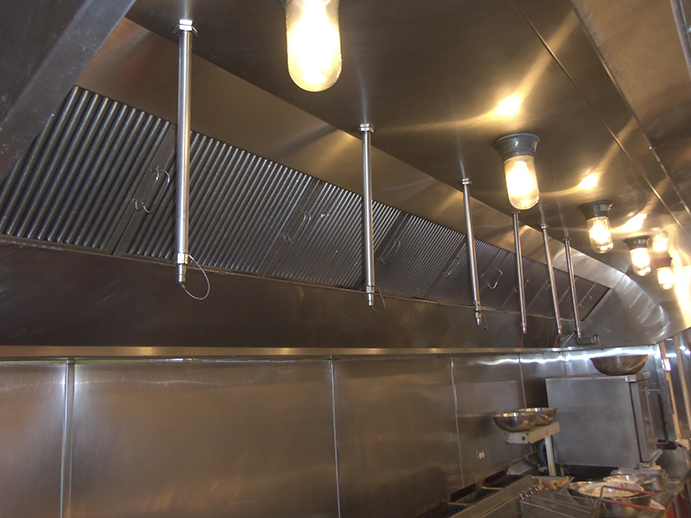 hood-cleaning-kitchen